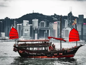 hong-kong-300x225 Hong Kong Restaurants Invest in Halal Dining to Attract Muslim Travelers Despite Mixed Returns